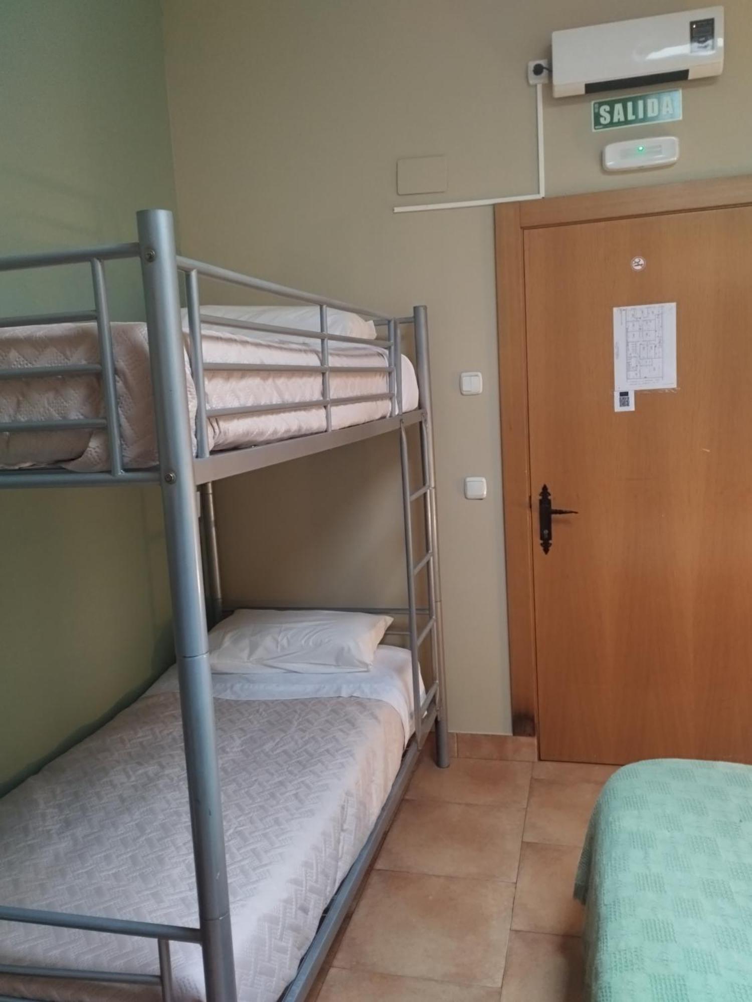 Habitación Cuádruple con baño privado